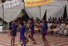 छात्र-छात्राएं खेल के क्षेत्र में बना सकते हैं अपना कैरियर- भैंरों प्रसाद मिश्रा